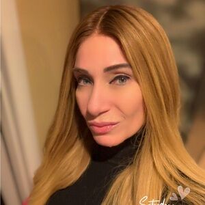 Meet your Posher, Vivi